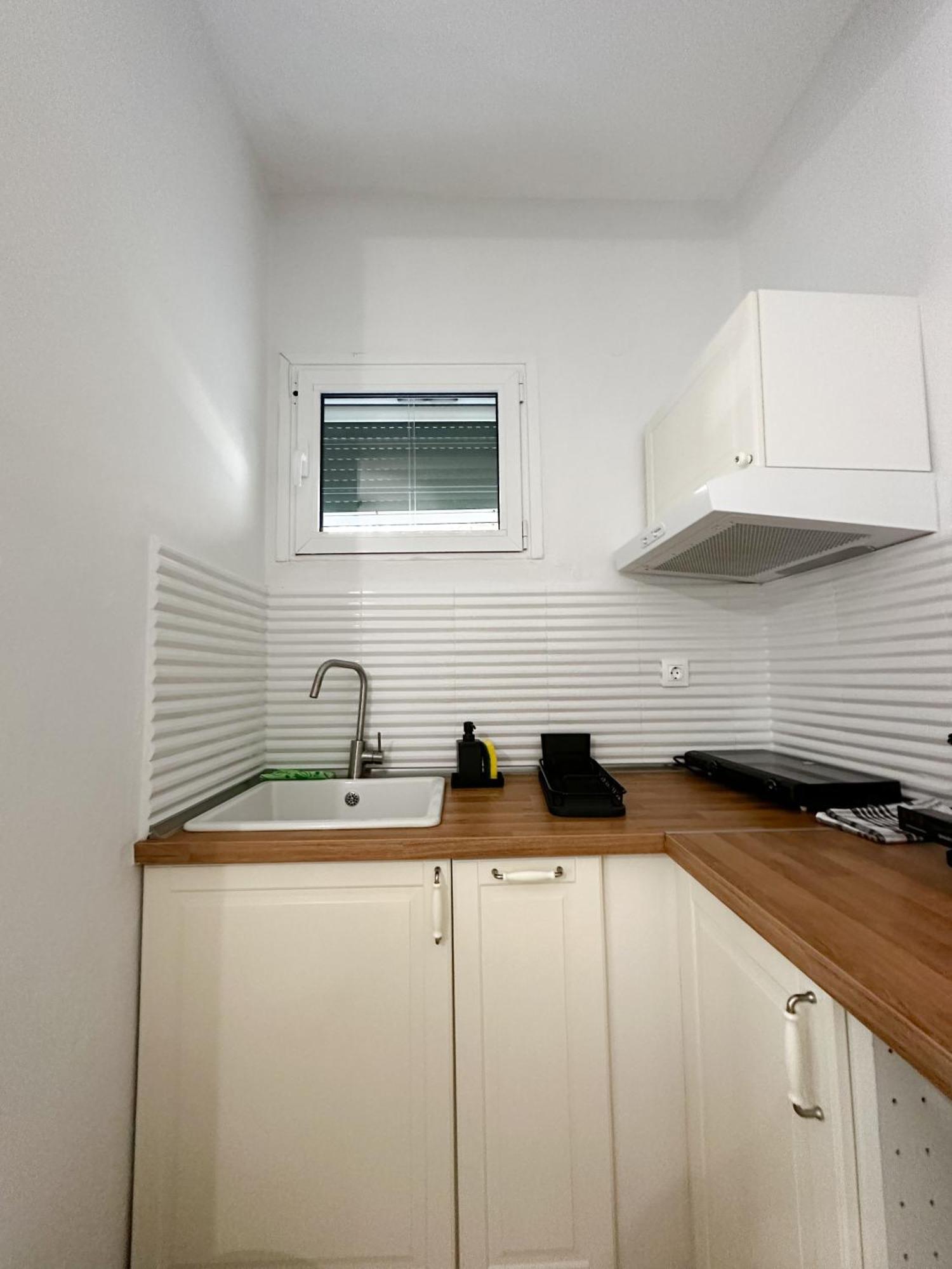 Petra Mare Apartments Alikí 外观 照片