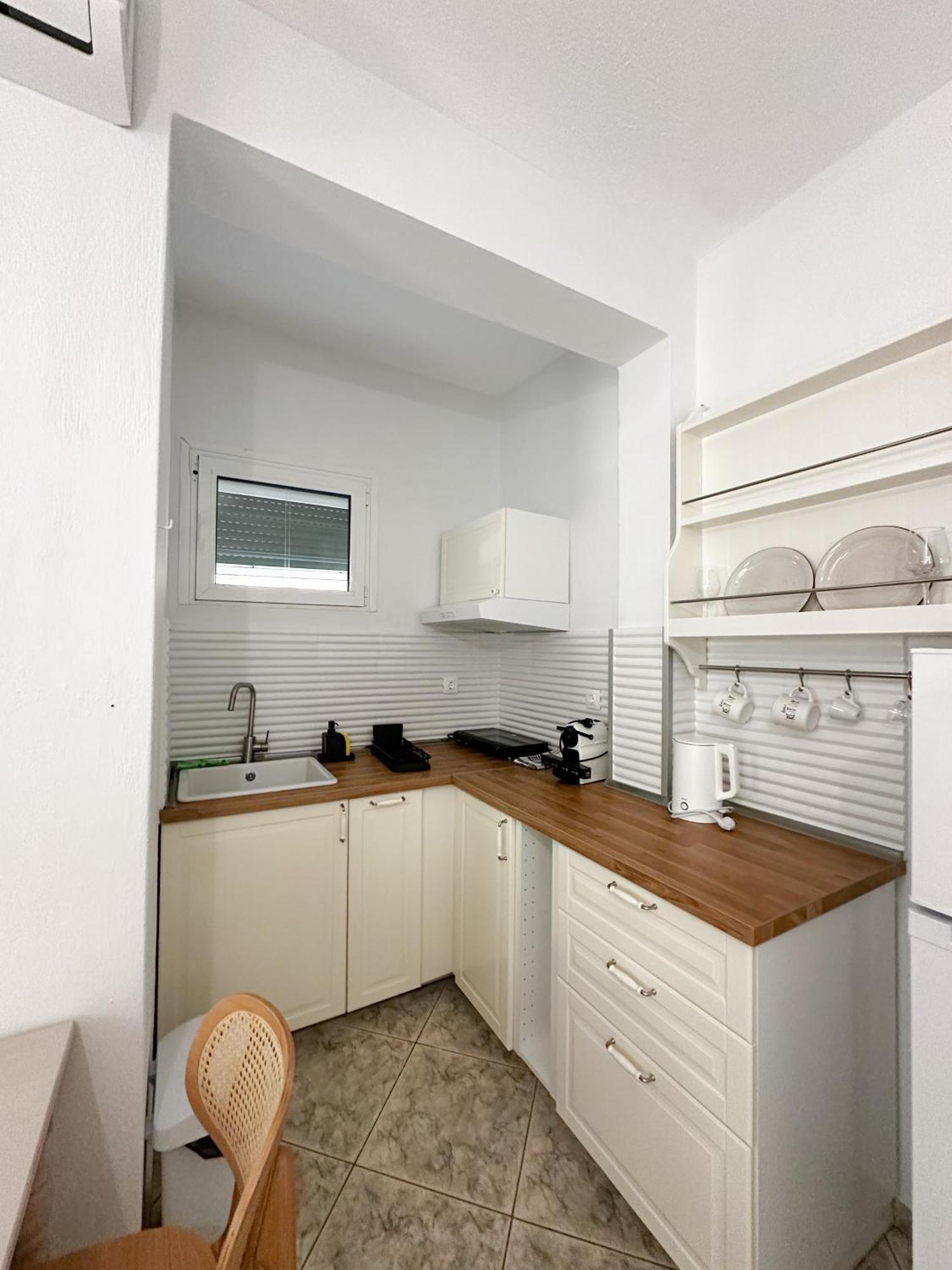 Petra Mare Apartments Alikí 外观 照片